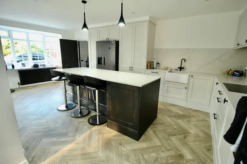 Kitchen island at St Albans Suburban Home, D2905 (photo 2)