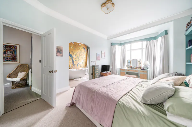 Bedroom - main at Contemporary White City Terrace, B2162 (photo 18)