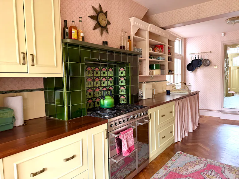 Colourful Palmers Green home, E525 (photo 28)