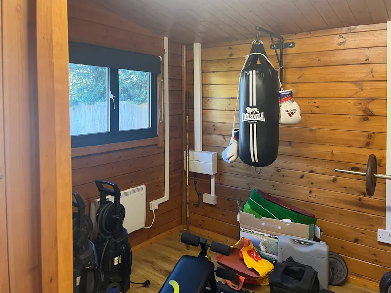 Gym at Upminster Family Pool House, D2907 (photo 41)