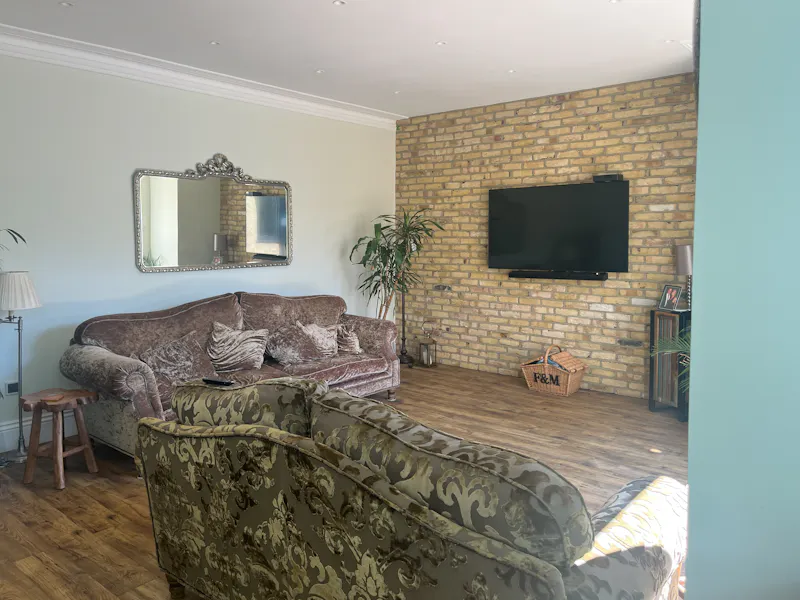 Upminster Family Pool House, D2907 (photo 10)