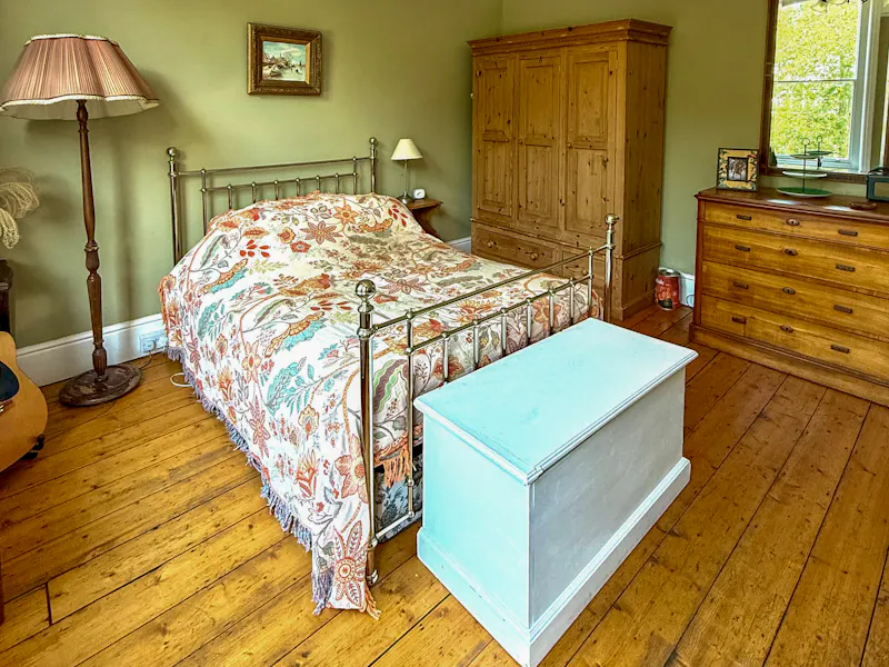 Period Victorian Norwood Flat, B2164 (photo 10)