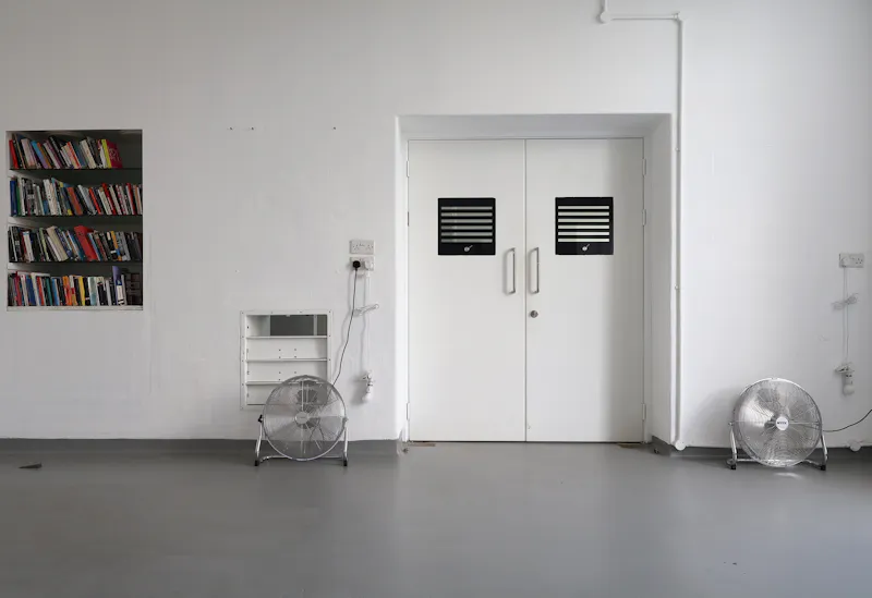 Kings Cross Hospital Studio , Q164 (photo 43)