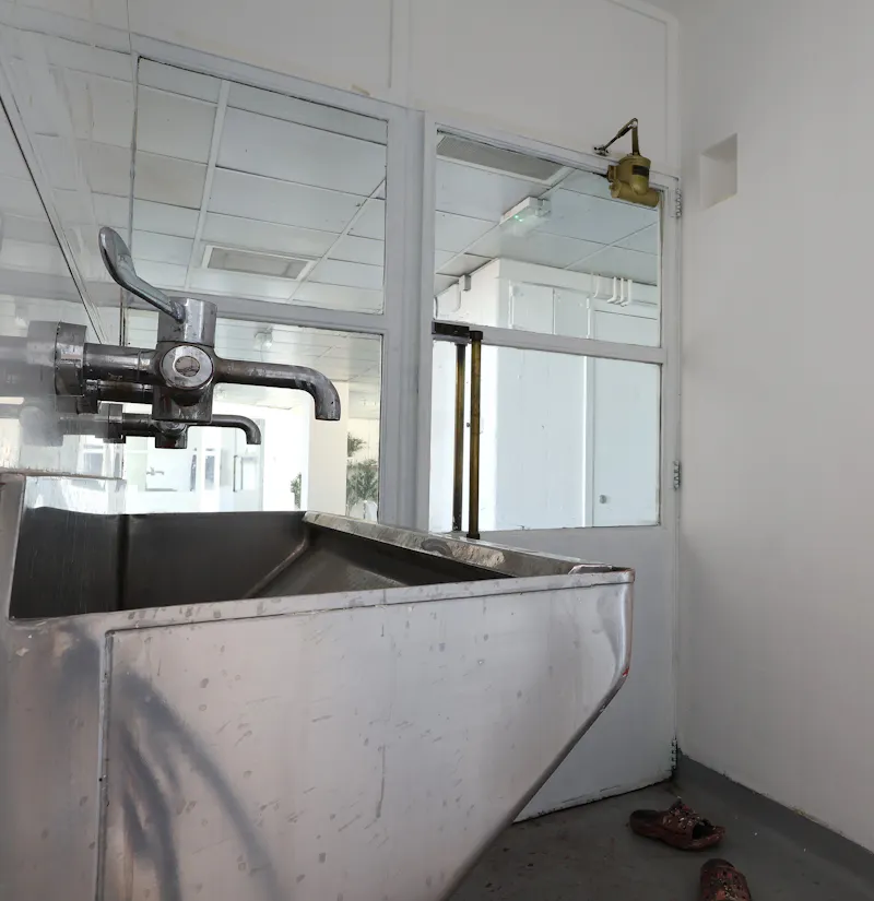 Kings Cross Hospital Studio , Q164 (photo 21)