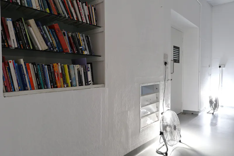 Kings Cross Hospital Studio , Q164 (photo 41)