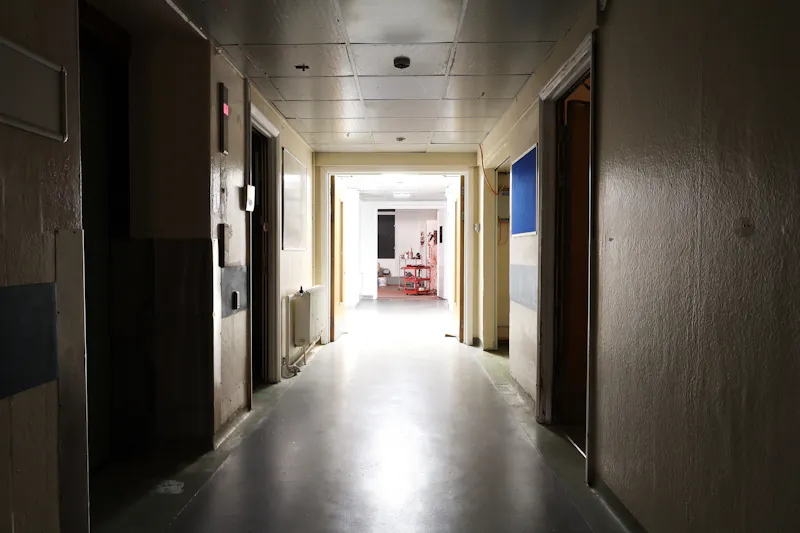 Kings Cross Hospital Studio , Q164 (photo 77)