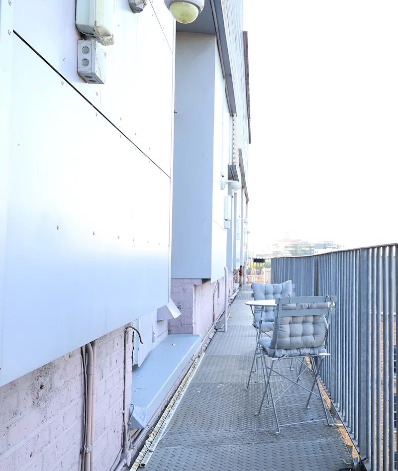 Kings Cross Hospital Studio , Q164 (photo 96)