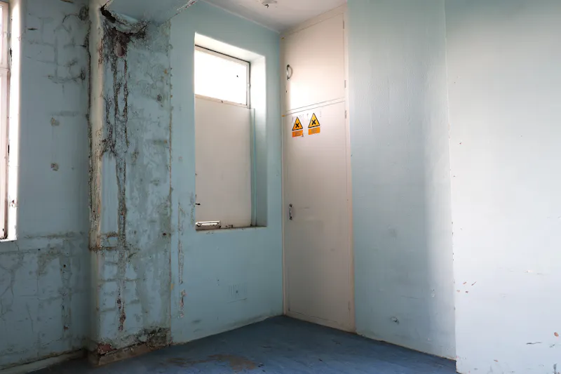 Kings Cross Hospital Studio , Q164 (photo 72)