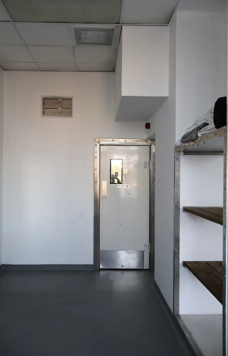 Kings Cross Hospital Studio , Q164 (photo 63)
