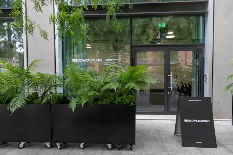 Canary Wharf Studio, N557 (photo 11)