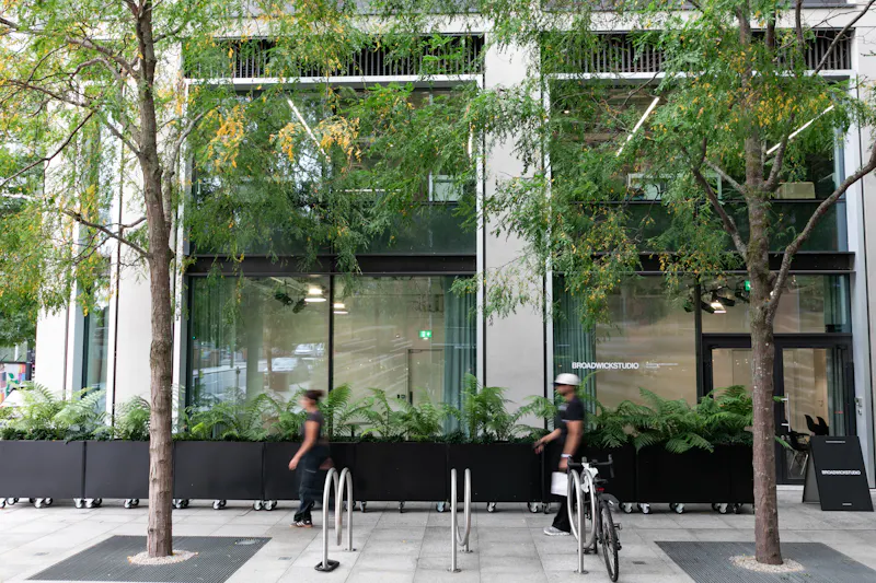 Canary Wharf Studio, N557 (photo 12)