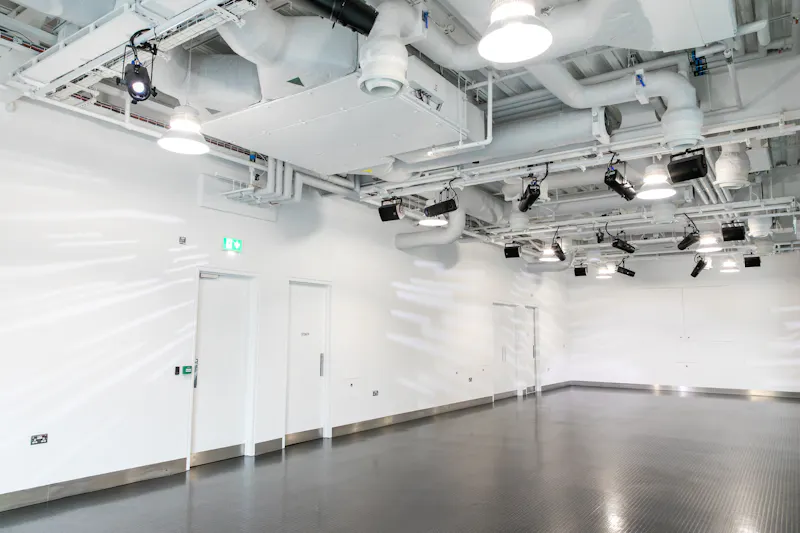 Canary Wharf Studio, N557 (photo 6)