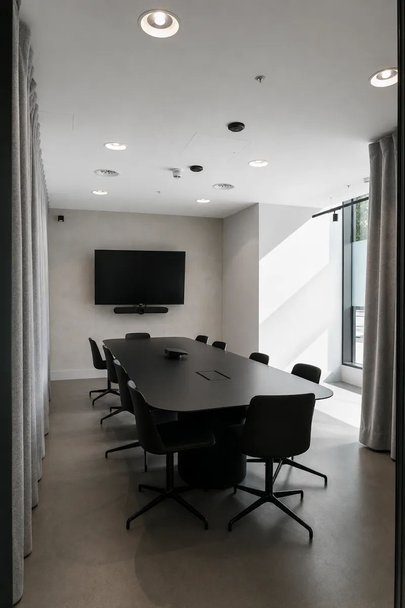Boardroom at Canary Wharf Studio, N557 (photo 8)