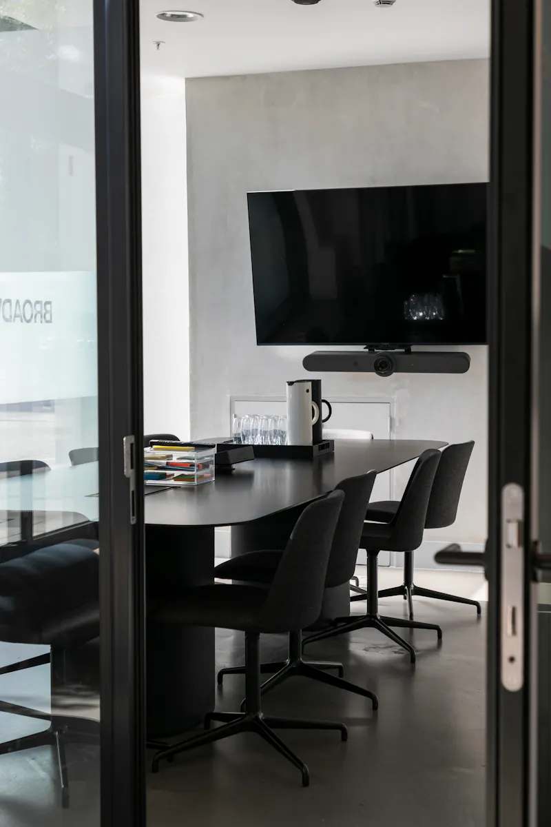 Canary Wharf Studio, N557 (photo 9)
