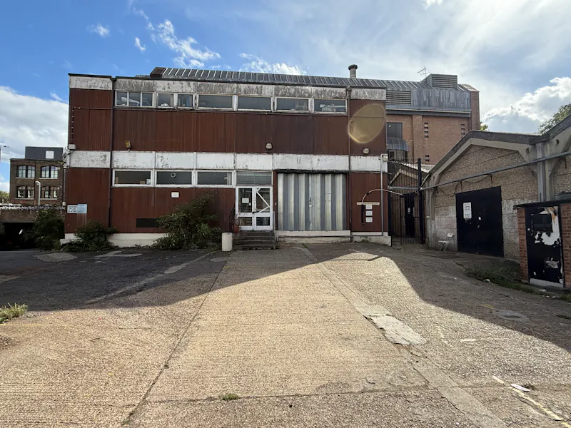 Kings Cross Hospital Studio , Q164 (photo 109)
