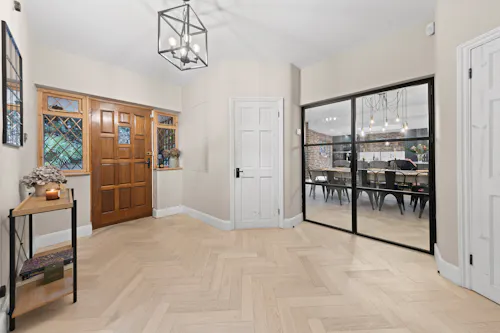 Stanmore Tudor Farmhouse, E558