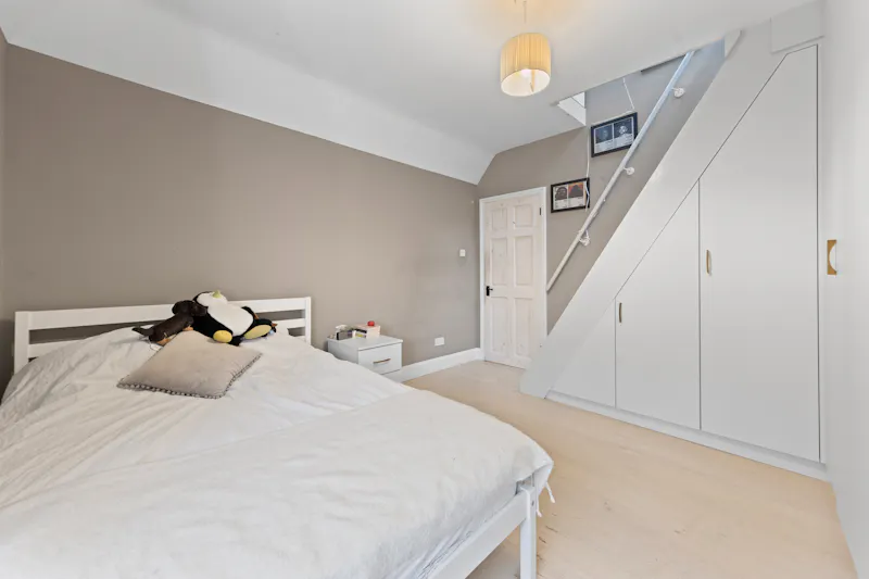 Bedroom at Stanmore Tudor Farmhouse, E558 (photo 24)