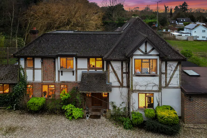 Stanmore Tudor Farmhouse, E558 (photo 36)