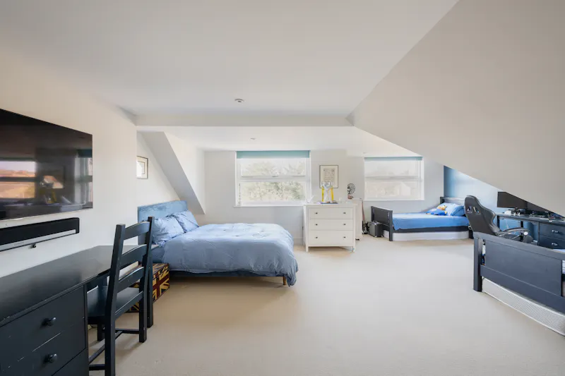 Bedroom - child's at Kensal Rise family house, B1688 (photo 39)