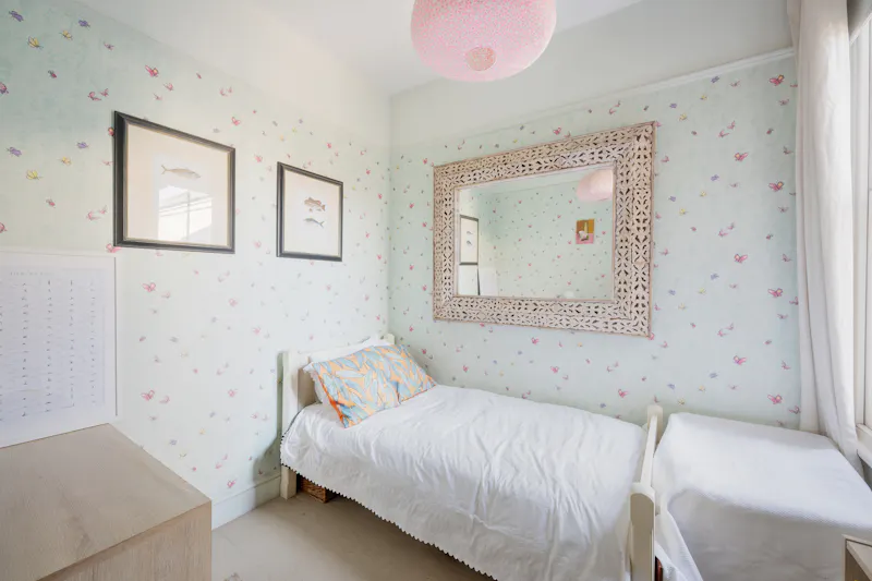 Bedroom - child's at Kensal Rise family house, B1688 (photo 38)