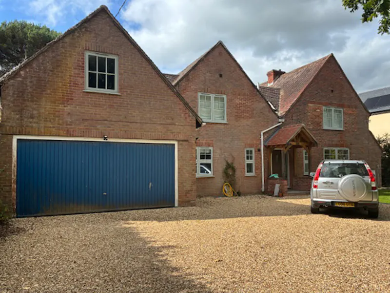 Large Lymington Detached Home, D2626 (photo 1)