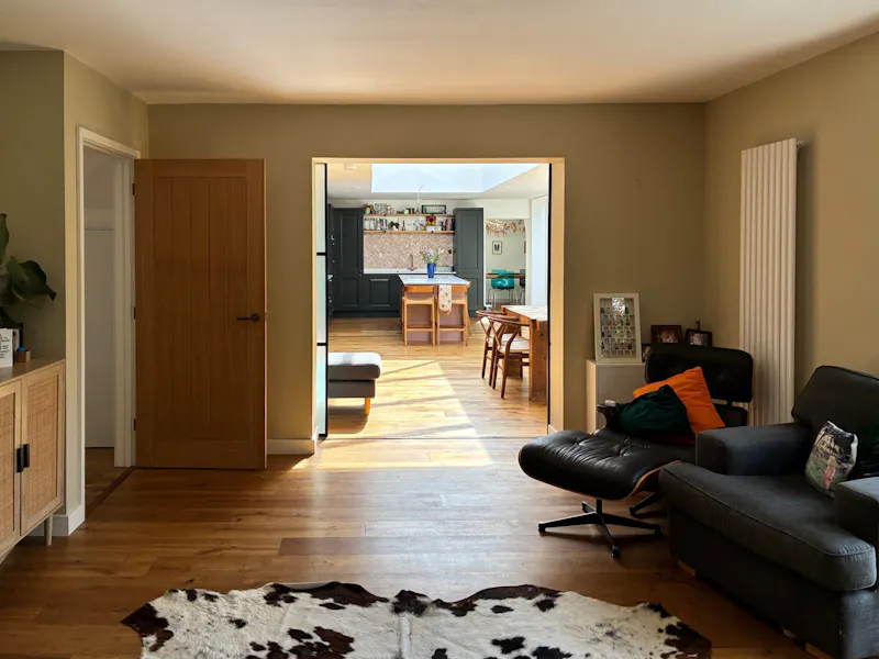 Large Lymington Detached Home, D2626 (photo 9)