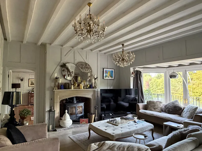 Beams at Riverside Tudor-Style Mansion, B2166 (photo 3)