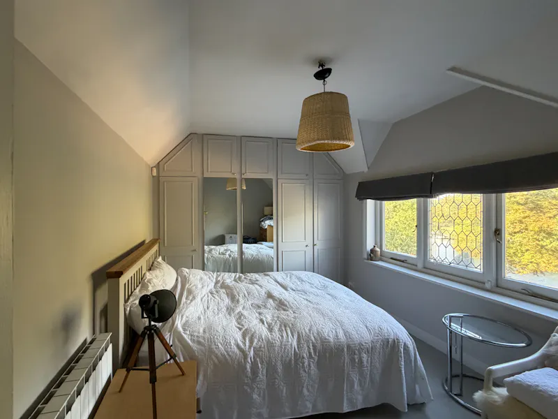 Bedroom at Riverside Tudor-Style Mansion, B2166 (photo 52)