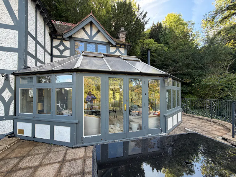 Riverside Tudor-Style Mansion, B2166 (photo 65)