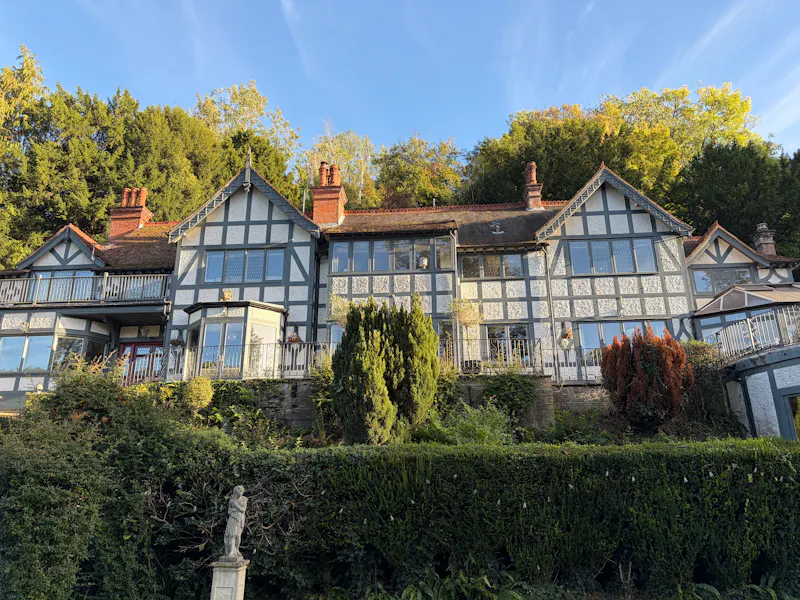 Riverside Tudor-Style Mansion, B2166 (photo 89)