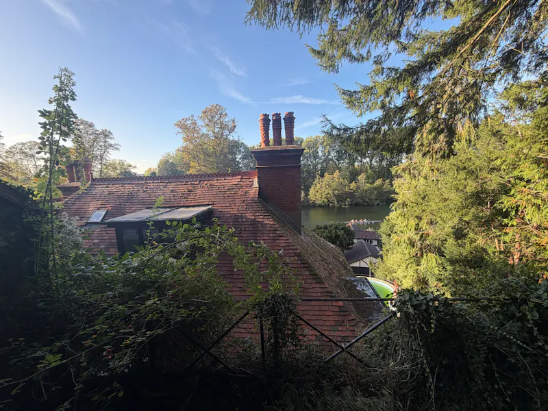 Riverside Tudor-Style Mansion, B2166 (photo 87)