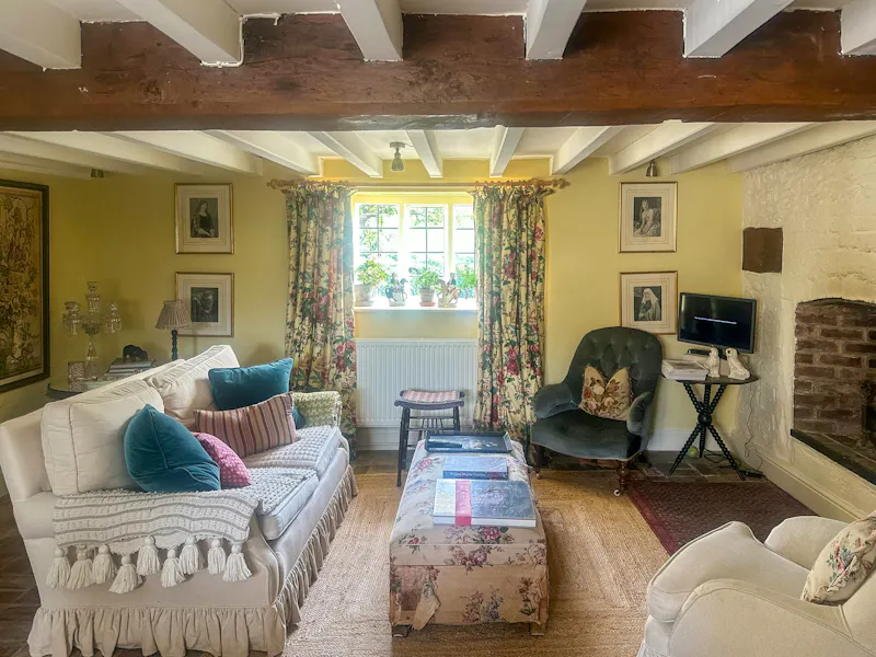 17th Century Oxford Cottage, C965 (photo 4)