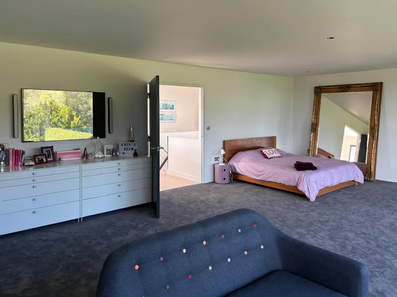 Bedroom at Modern East Bridgford House, K523 (photo 20)