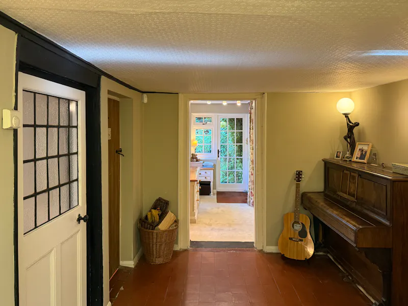 Vaccant Chislehurst Cottage, C966 (photo 19)