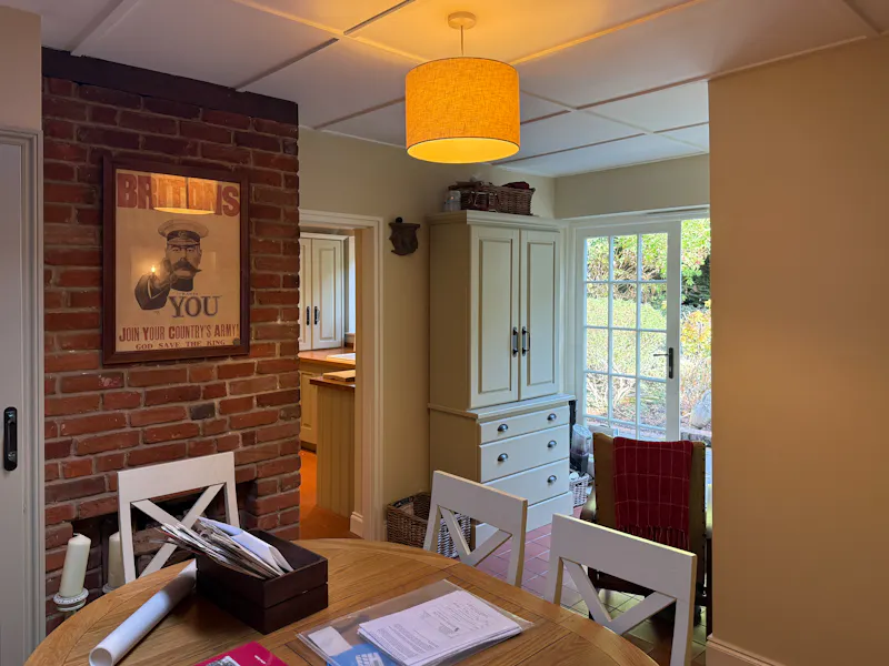 Vaccant Chislehurst Cottage, C966 (photo 12)