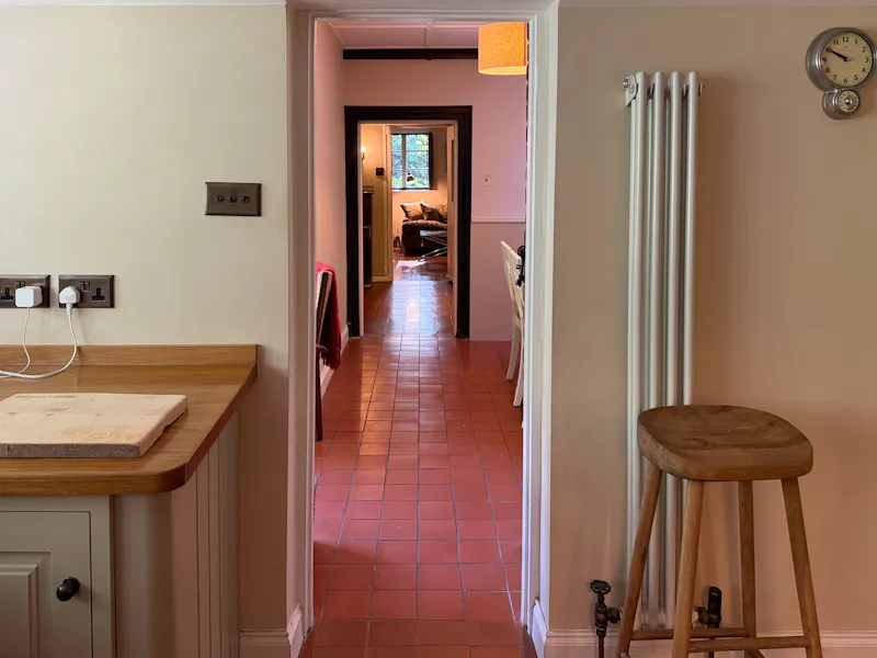 Vaccant Chislehurst Cottage, C966 (photo 8)