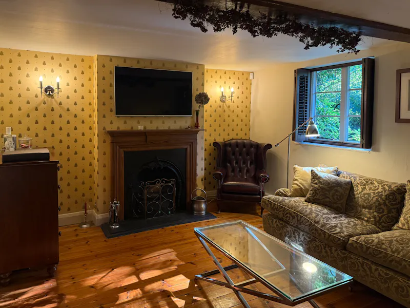 Vaccant Chislehurst Cottage, C966 (photo 29)