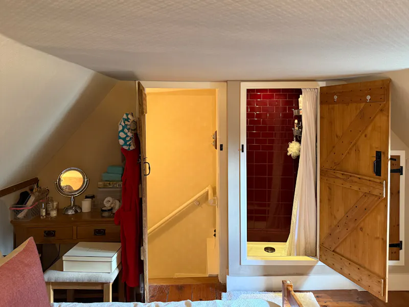 Vaccant Chislehurst Cottage, C966 (photo 43)