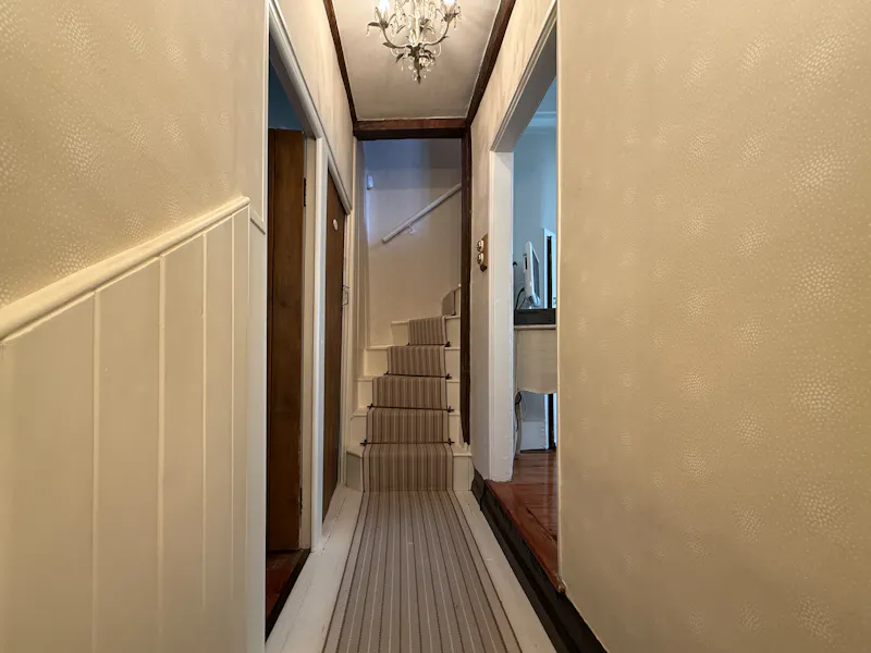 Staircase at Vaccant Chislehurst Cottage, C966 (photo 36)
