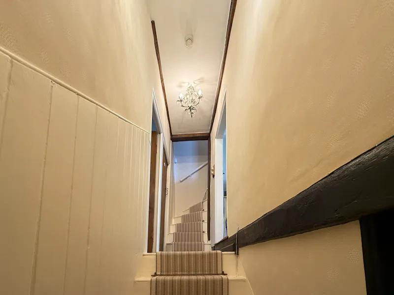 Vaccant Chislehurst Cottage, C966 (photo 37)