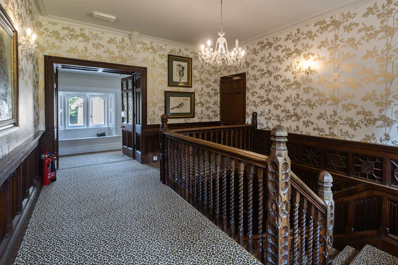 Landing at St Briavels Country House, M375 (photo 45)