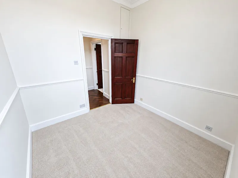 Vacant West Hampstead Flat, B2167 (photo 11)