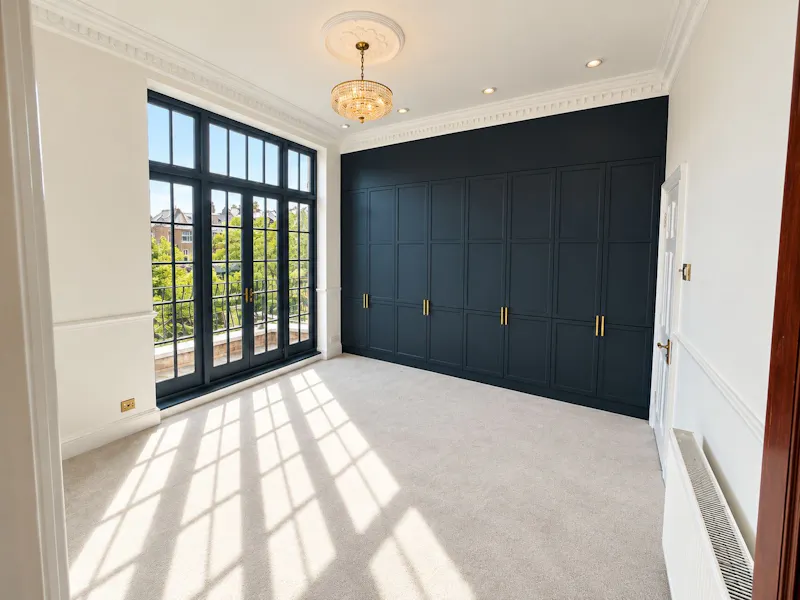 Balcony at Vacant West Hampstead Flat, B2167 (photo 7)