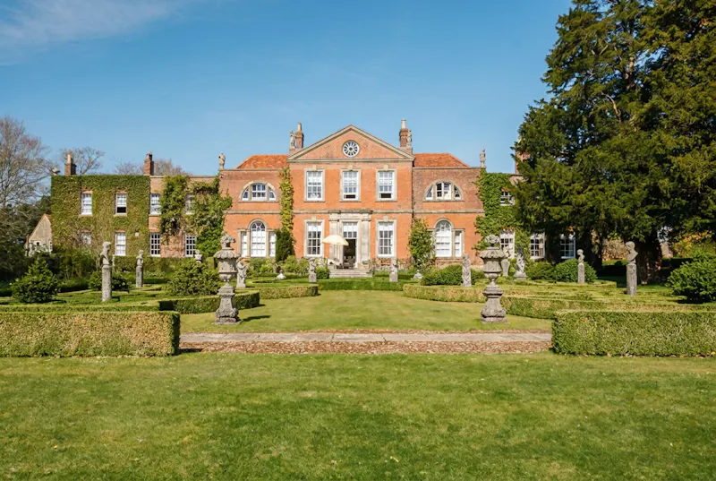 Front Exterior at Grade II listed Chiltern Manor, A1651 (photo 1)