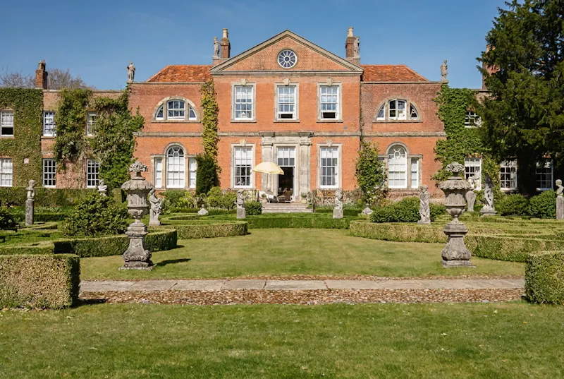 Grade II listed Chiltern Manor, A1651 (photo 62)