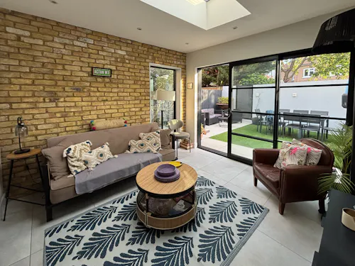 Acton Family Terrace House, E429
