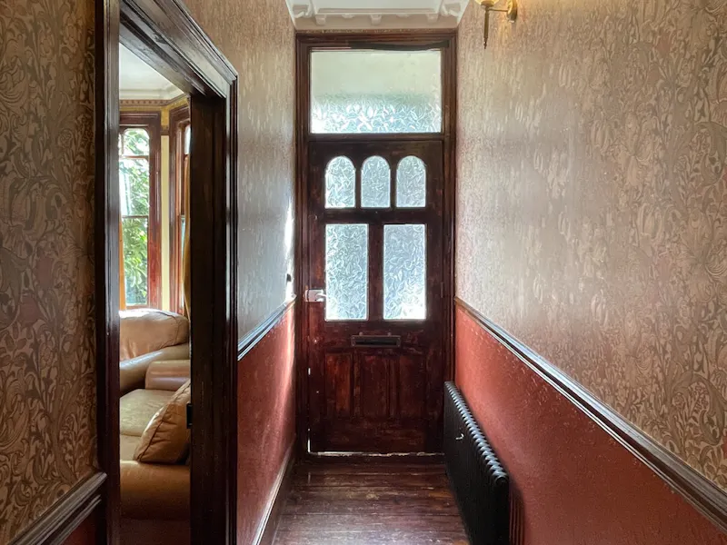 Entrance hall at Unique Period Terrace Hackney, B2165 (photo 2)