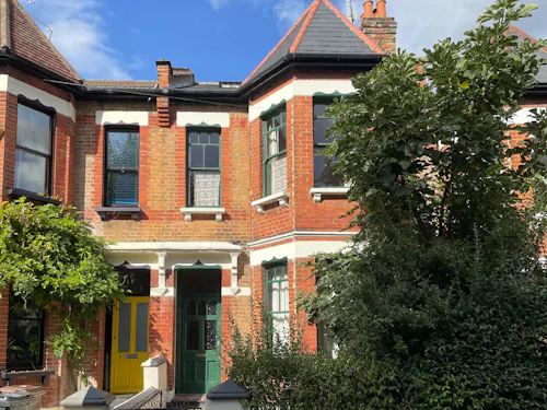 Unique Period Terrace Hackney, B2165