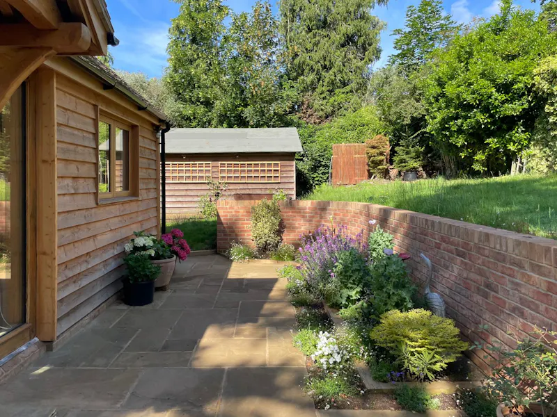 Stunning Surrey Hills Cottage, C759 (photo 20)