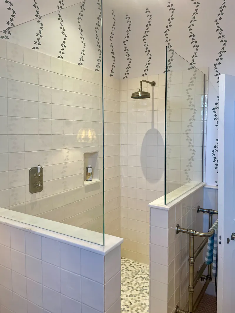 Shower at Characterful Adderbury Rectory , M376 (photo 26)